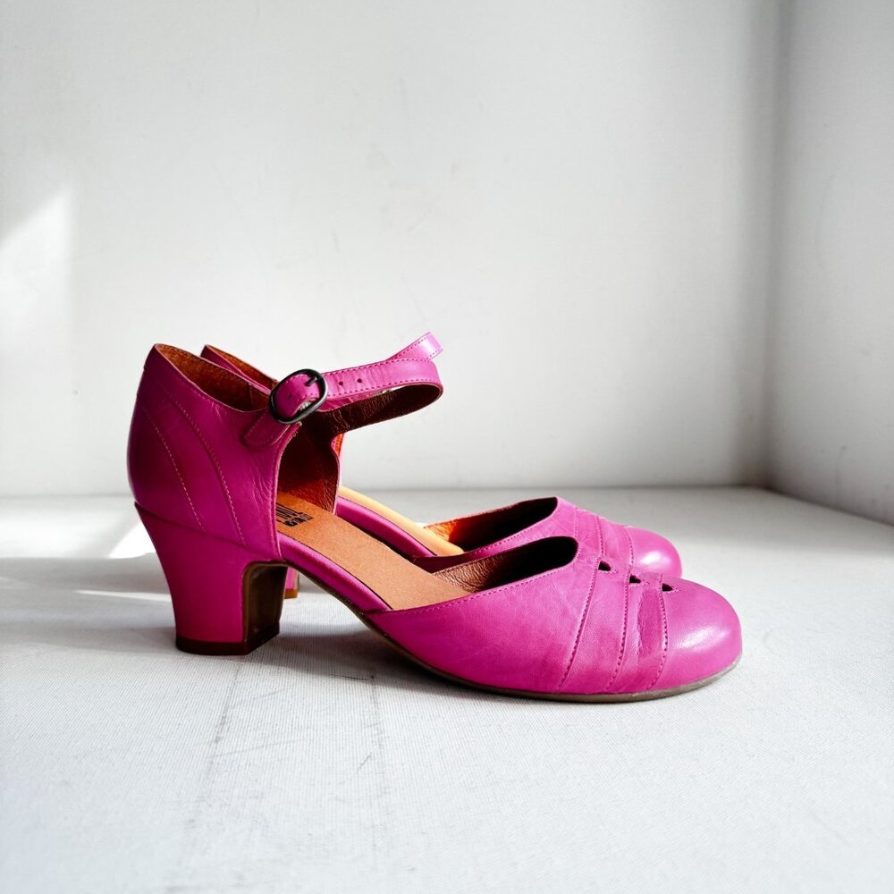 Miz Mooz Barbie Pink Kitten Heel Mary Janes 7 - Picture 2 of 7